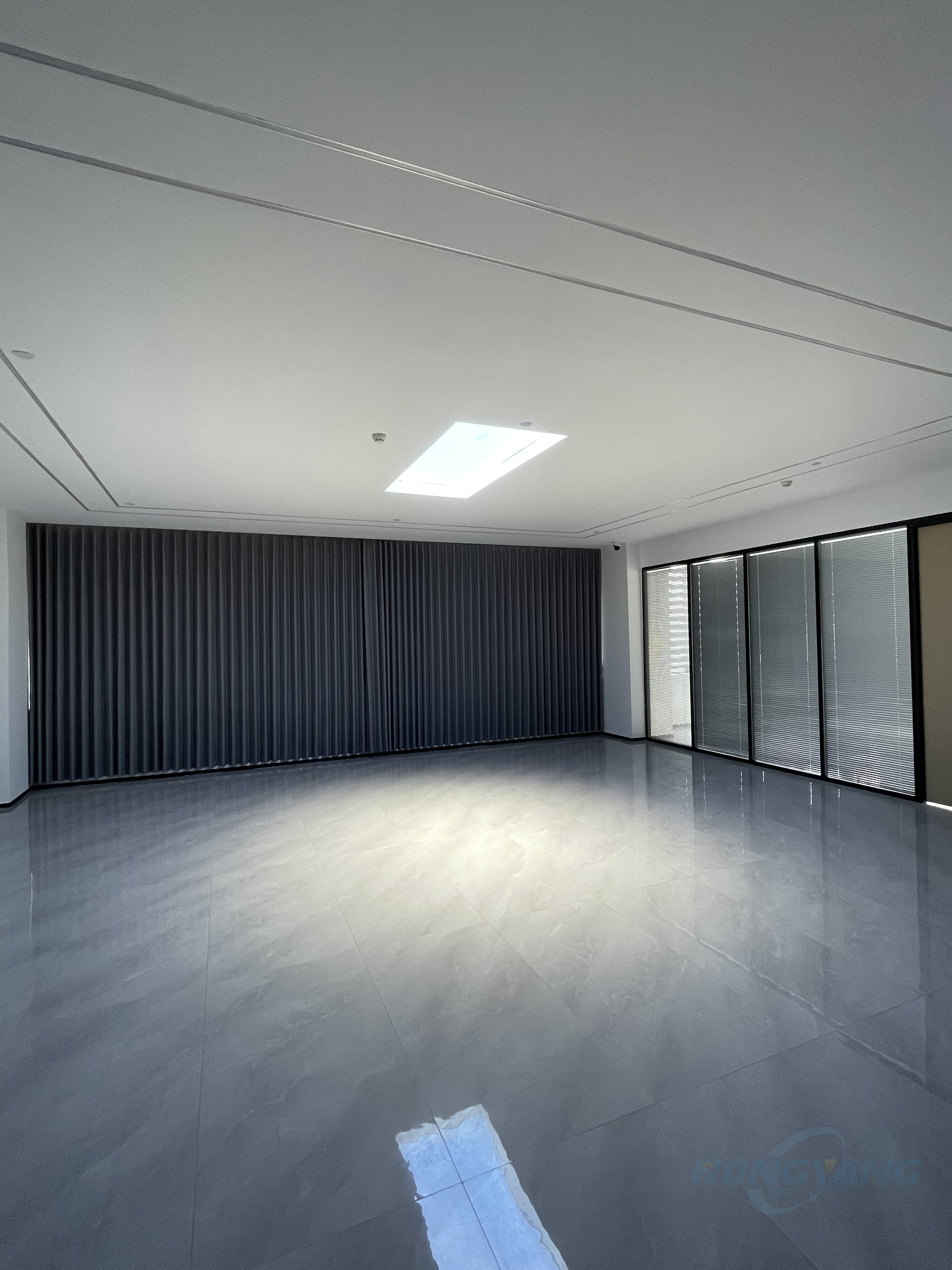 Son şirket blogları hakkında Skylights for Conference Rooms and Meeting Spaces