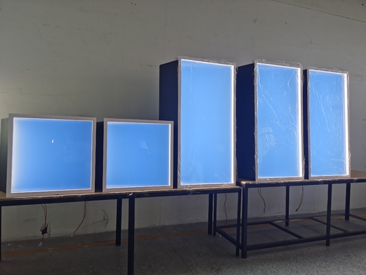 Parlaklık LED Skylight Panel 6000LM Renk Düzenlenebilir Aydınlatma 8-12 Sqm tavan aydınlatması için