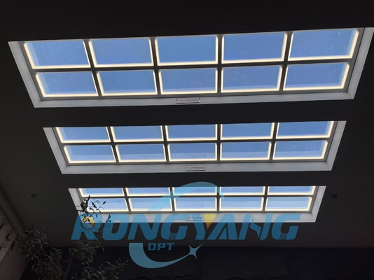 Beyaz Işık Renkli Yerleşik Yapay LED Skylight 12kg Yerleşik Kurulum Yöntemi Ticari için